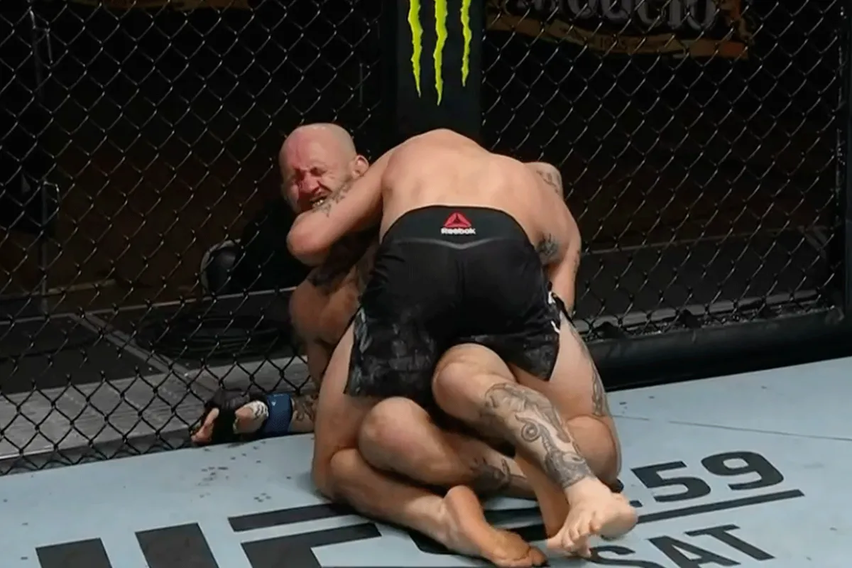 Foto toont gruwelijke wond UFC-vechter Brian Kelleher