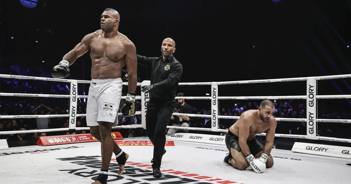 €1.625 miljoen kosten Collision 4! 'Betaal slechte vechters minder'