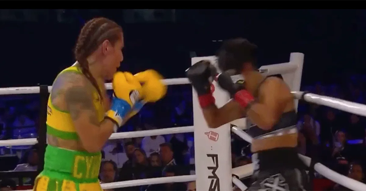 Vechtbeest! Cris Cyborg wint boksdebuut (video)