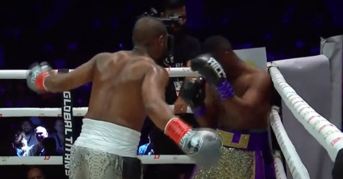 Floyd Mayweather slaat Youtube Bokser Deji 'KO' (video)
