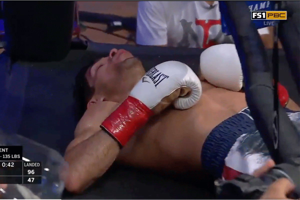 7 ronden oorlog: bokser knock-out onder de touwen