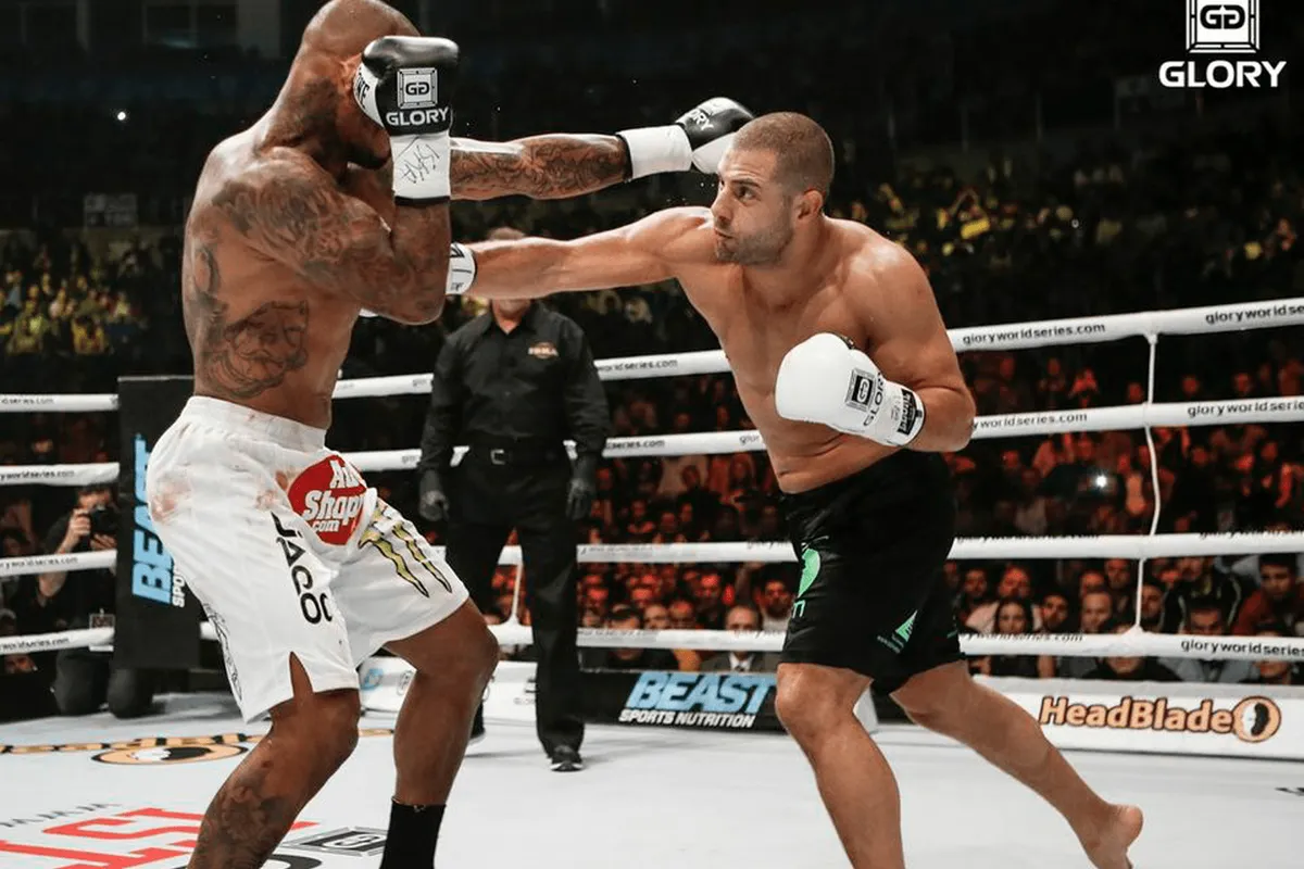 Kickbokslegende Gökhan Saki gaat 100% terug naar GLORY