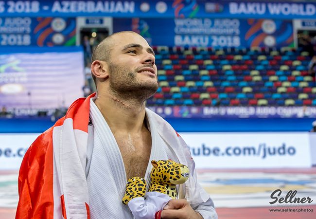 Schande: Wereldkampioen judo geschorst voor eigen toernooi
