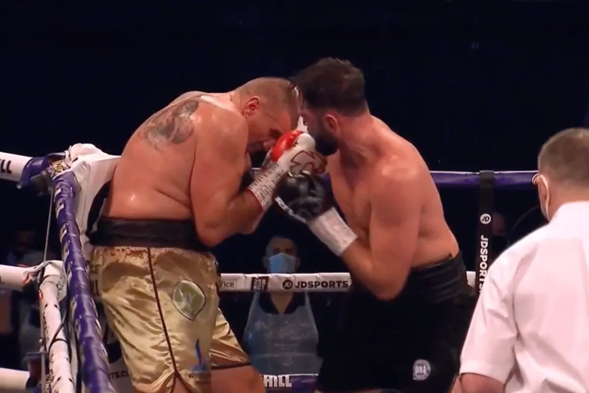 Hughie Fury boekt zwaarbevochten winst op Mariusz Wach