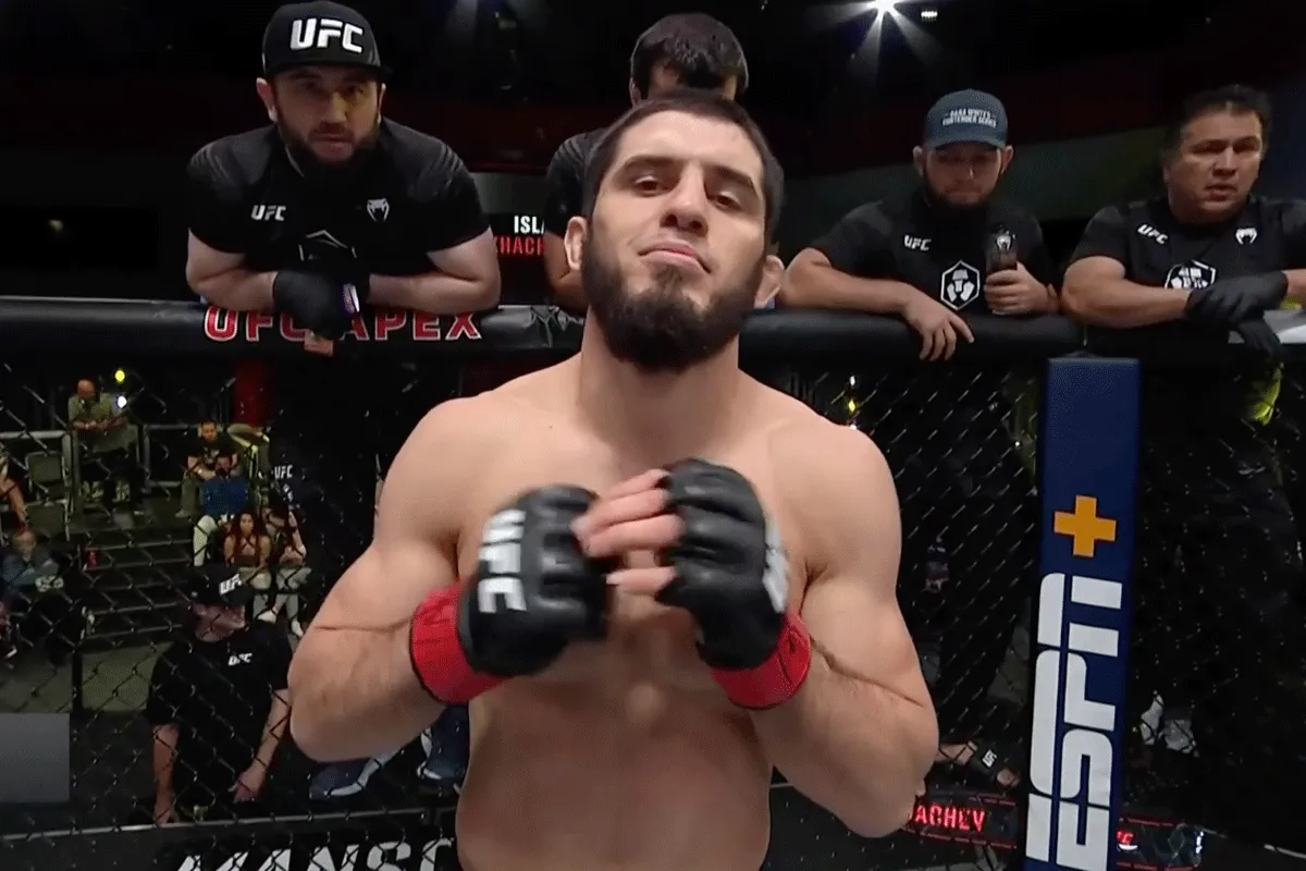 'Deze vechter is beter dan Khabib!' Manager overtuigd