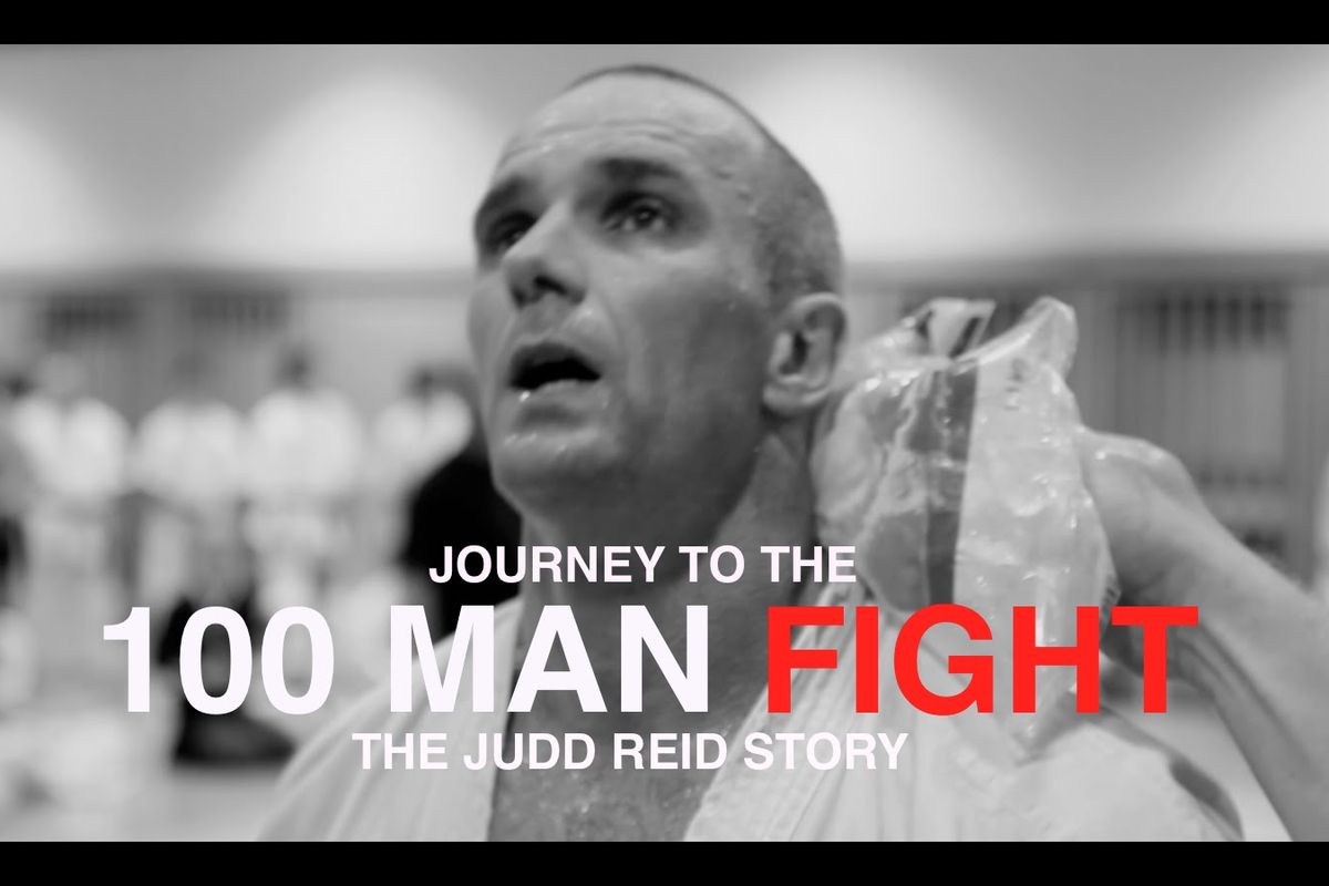 Karateka Judd Reid vecht tegen 100-Man in Kumite