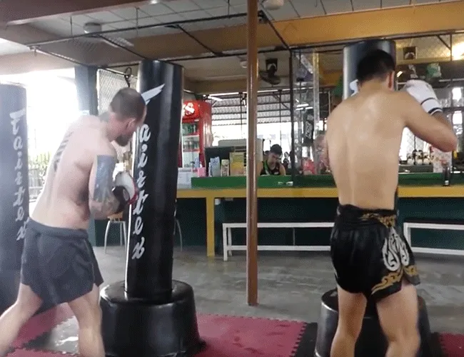 Op Trainingkamp in Thailand: Waarom niet?