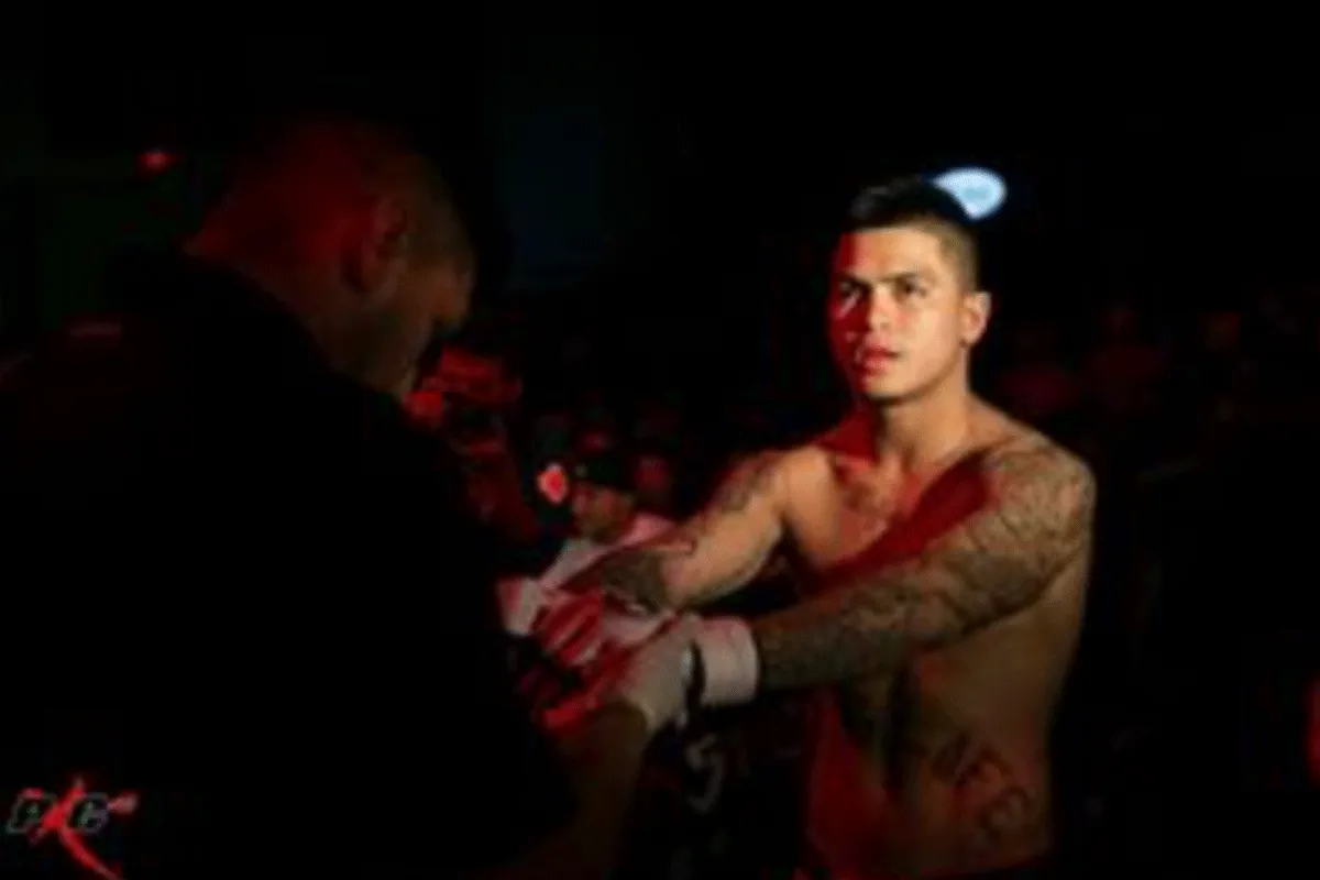 Bekende vechter (30) dood na operatie! 'Groot verlies'