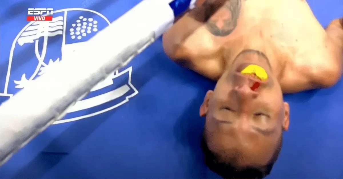 ? Dodelijke klap! Bokser (25) dood verklaard na knock-out | video