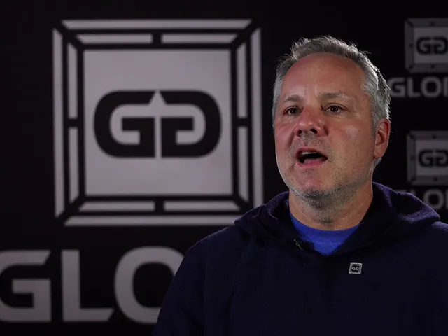 GLORY Kickboxing CEO Marshall Zelaznik opgestapt
