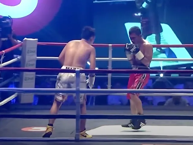 Aan lager wal geraakte bokskampioen smeekt om hulp