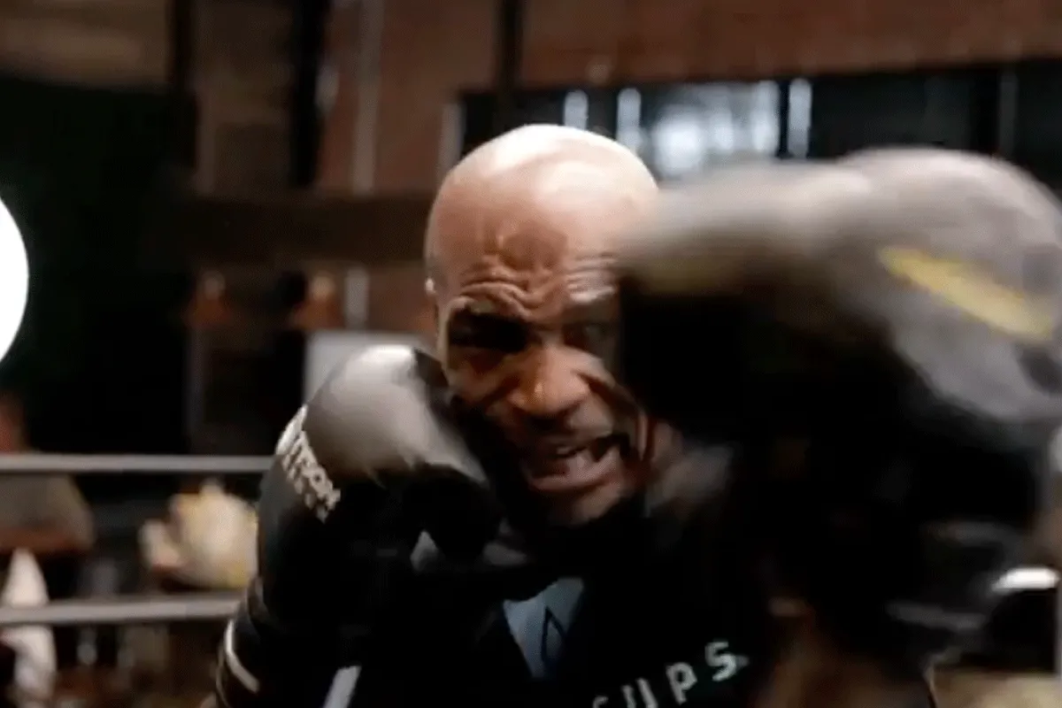 Bokslegende Mike Tyson sloeg rivaal razendsnel knock-out