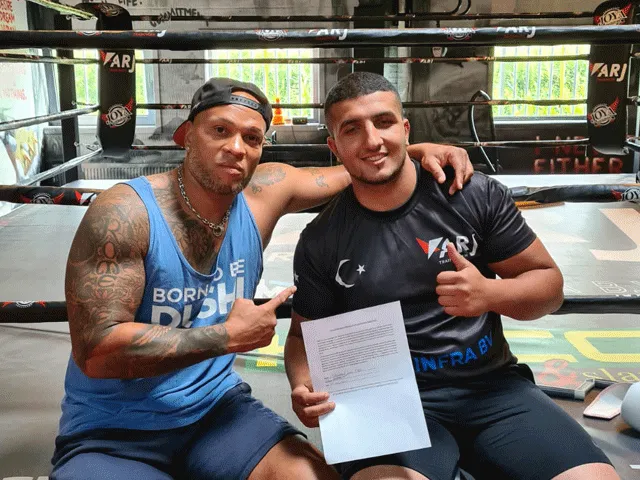 BREAKING: GLORY Kickboxing tekent Mohammed Balli van ARJ