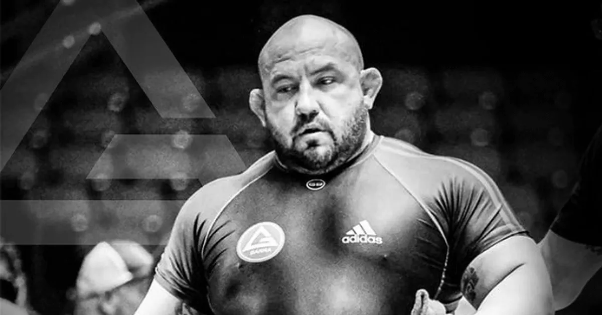 Dood vechtlegende (40) schokt MMA-wereld! 'RIP vriend'