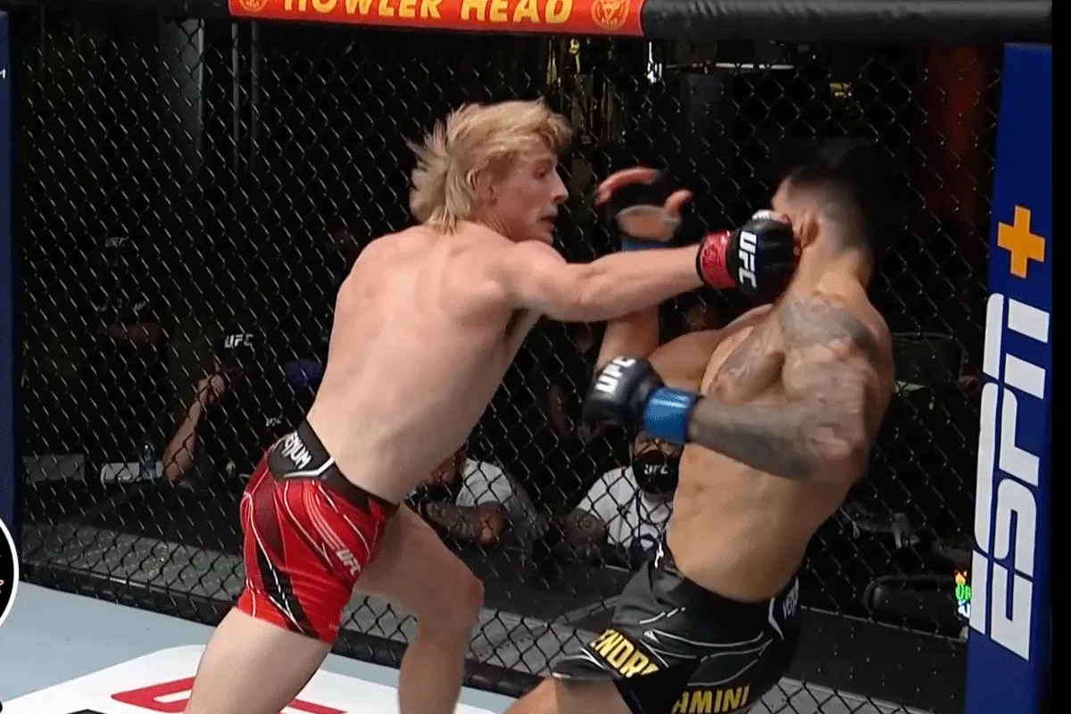 KO Knaller! Paddy 'The Baddy' maakt top UFC-debuut (video)