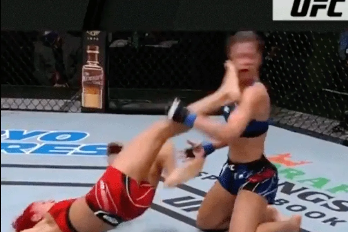 Losse kaak: Illegale actie levert diskwalificatie op (video)