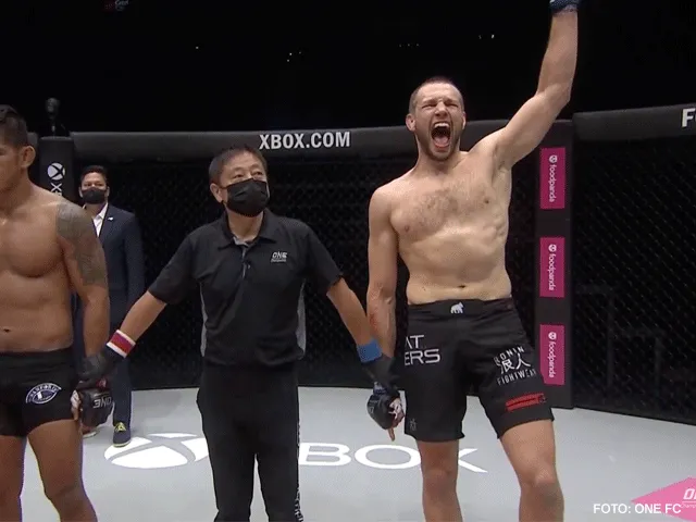 REINIER DE RIDDER FLIKT HET: Wint ONE Championship wereldtitel