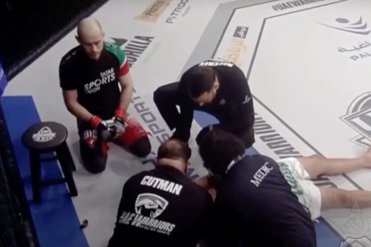 MMA-vechter scoort 15 knock-outs achter elkaar  (video)