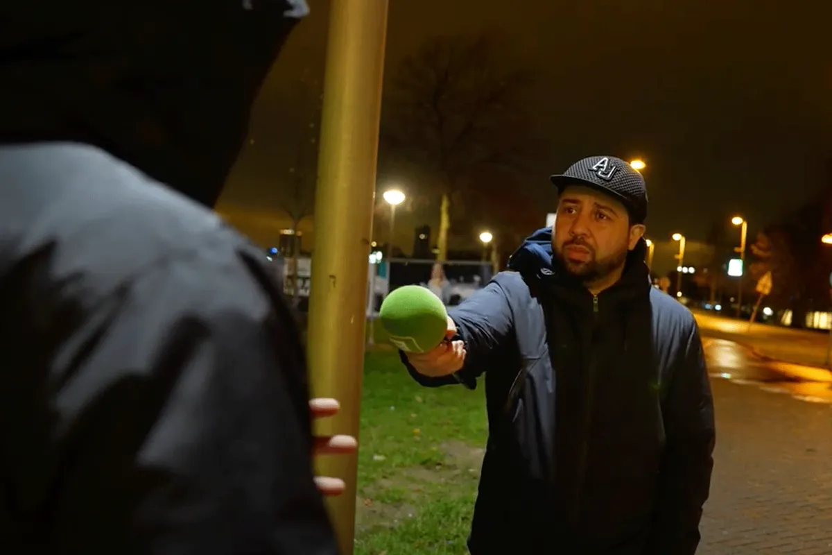 Gemende gevoelens Badr Hari fans over knock-out verlies van de kickbokslegende (video)