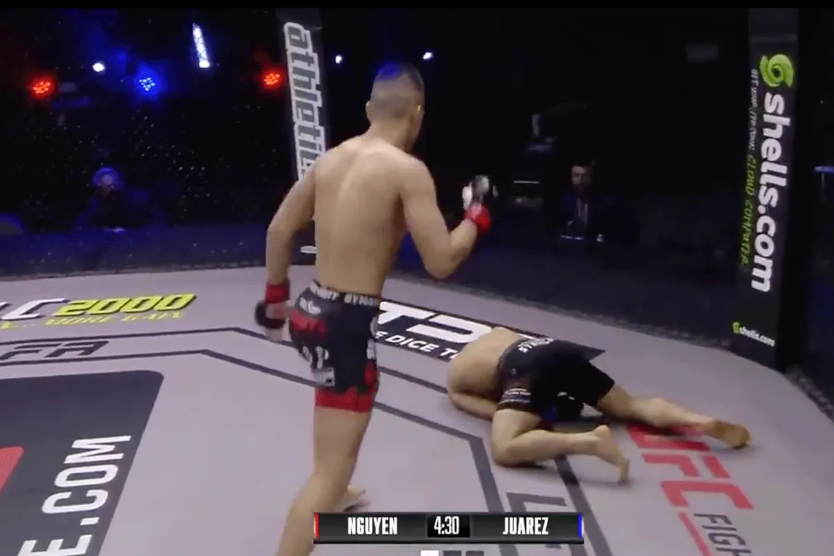 OVER EN UIT: Razendsnelle knock-out vloert vechter (video)