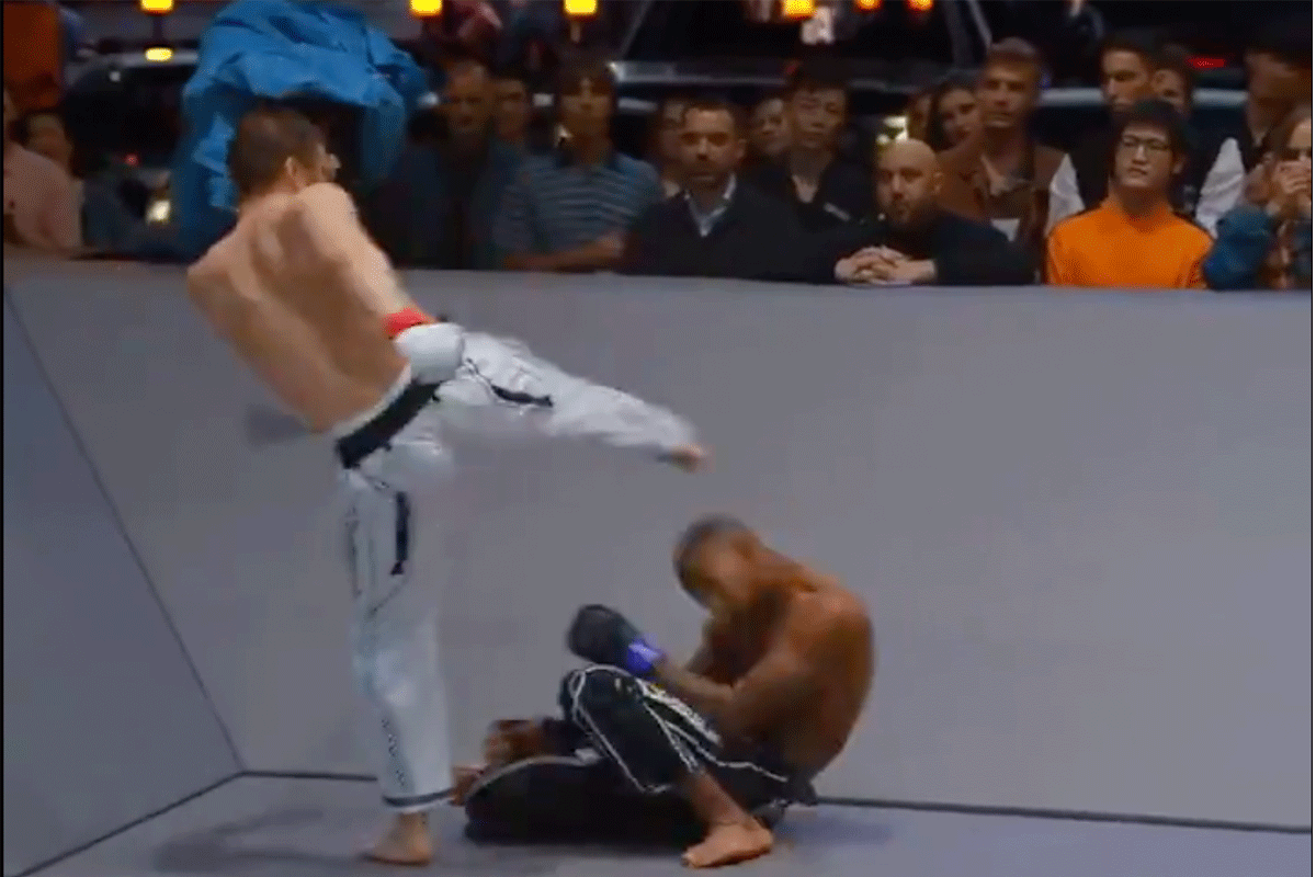 Snelste 'KO' in de geschiedenis van Karate Combat (video)