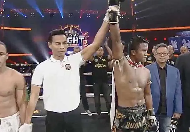Buakaw Banchamek boekt zege op All Star Fight 3