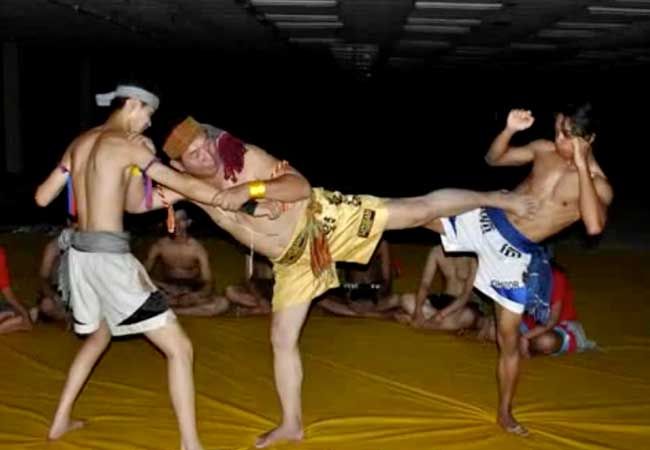 VIDEO: Eeuwenoude voorloper van het Muay Thai herleeft