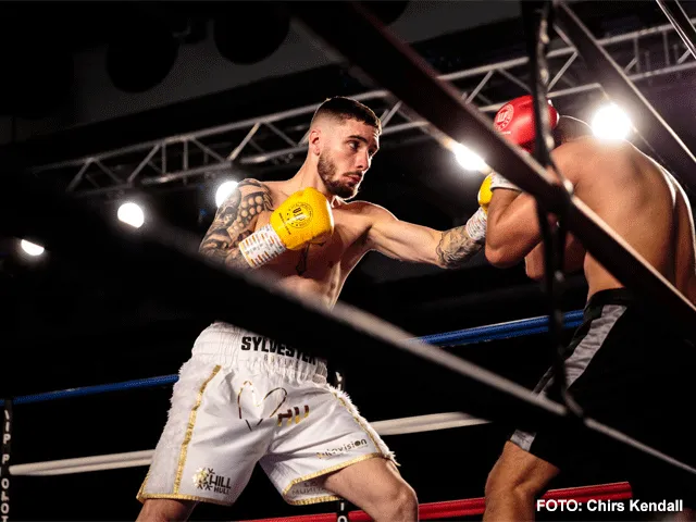 MMA-coach organiseert bokszakmarathon in de strijd tegen kanker