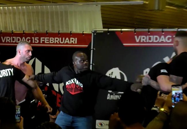 WFL Boxing Influencers: verhitte toestanden bij de staredowns (video)