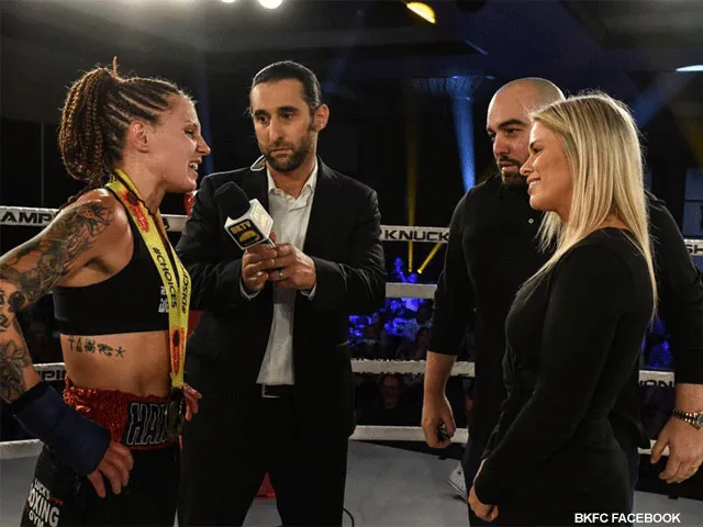 Blondje Paige VanZant heeft tegenstander voor Bare Knuckle debuut