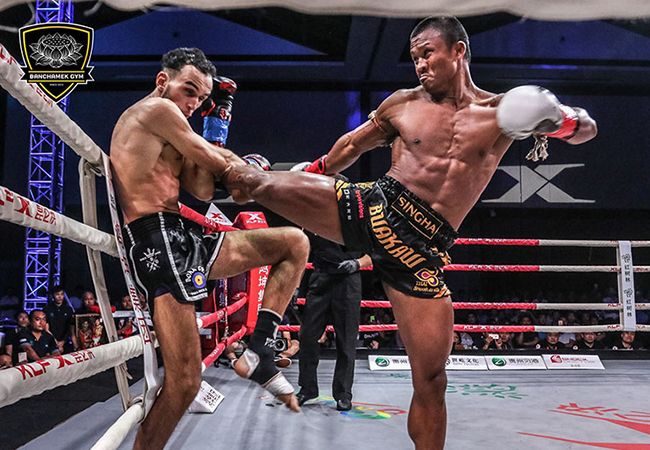 VIDEO: Brute Knock Out Buakaw op Toutouh Veroorzaakt Storm Van Reacties!