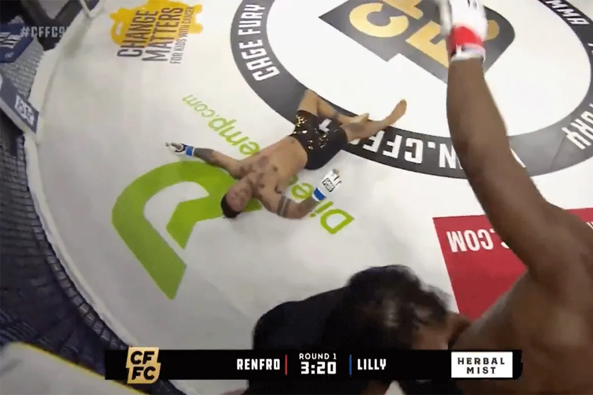 Dikke knock-outs tijdens CFFC MMA-event in Amerika (video)