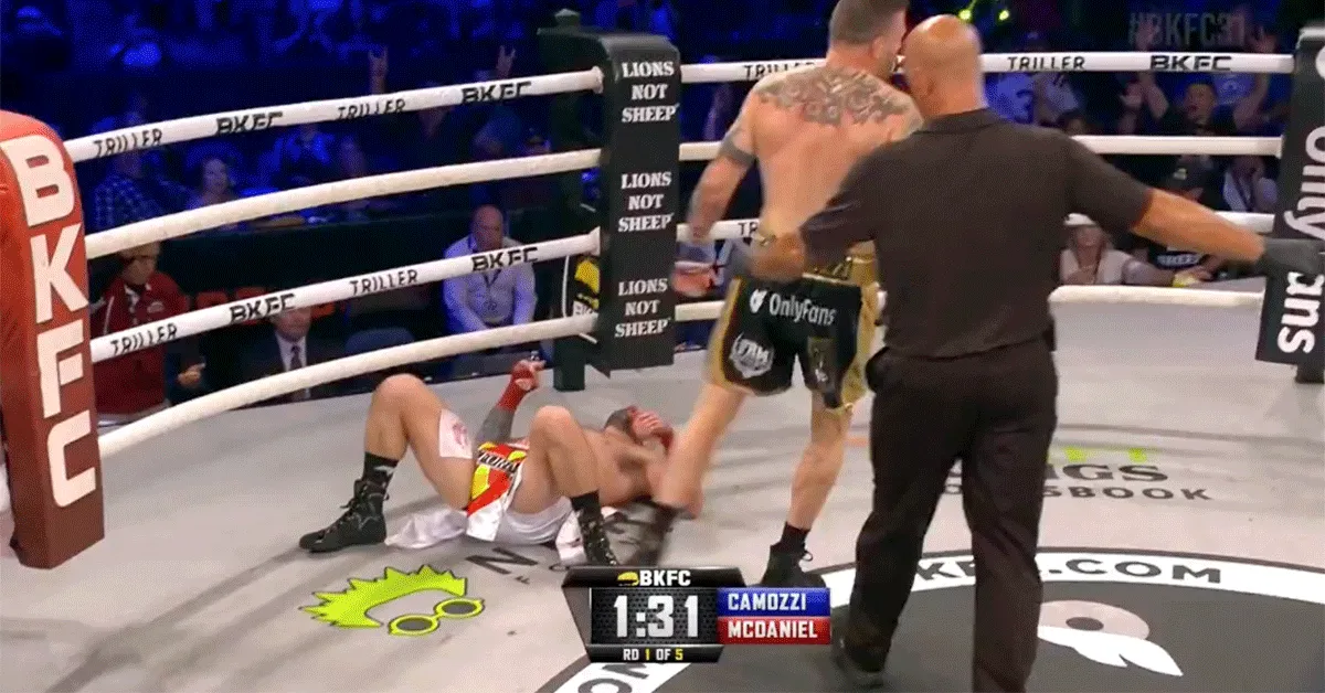 Snel klaar! Ex-Glory Camozzi vernietigd in 30 seconden rivaal McDaniel