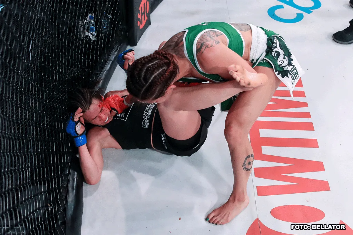 'Last minute KO': Slopende Cyborg behoudt titel tegen Smith