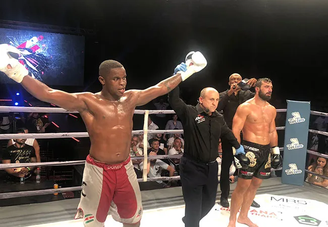 Donegi Abena verslaat na zware partij Andrei Stoica op ACB KB16