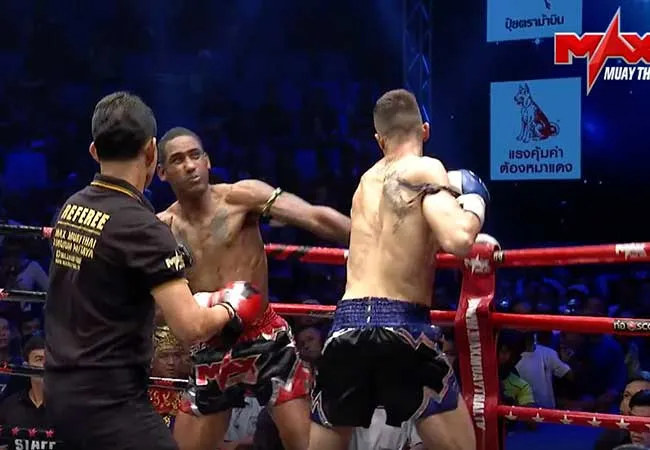 VIDEO: Wat zat er in het drinken van deze twee kickboksers?