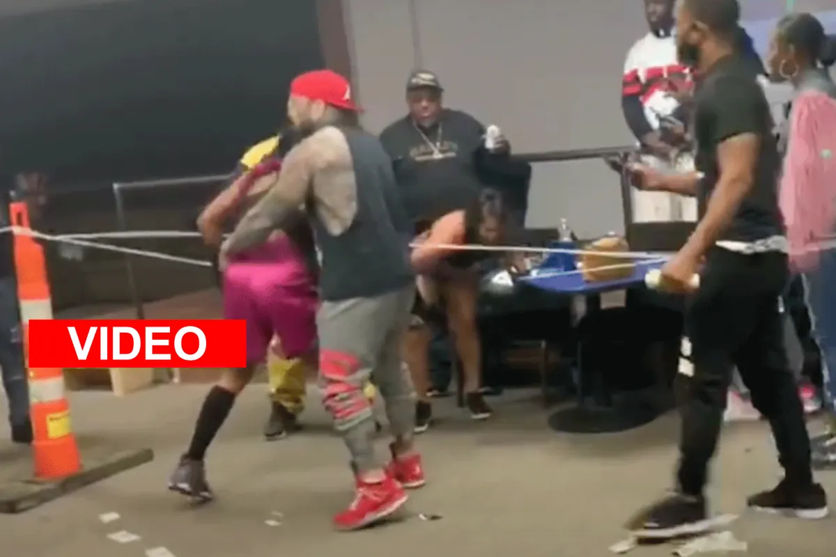 'HOOD CHICKS BATTLE': Stevige klappen en rondvliegende flappen (video)