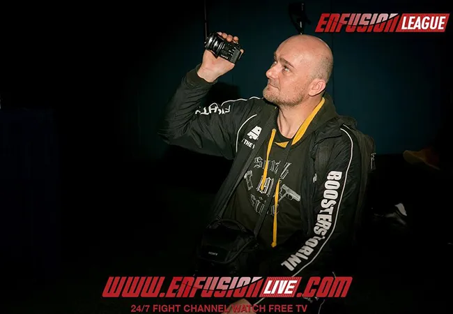 Interview met vechtsport vlogger Hooligan
