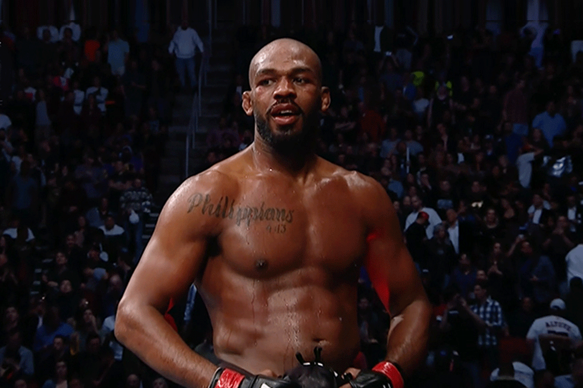 Foutje: UFC-ster Jones achter Jake Paul, wist twitter bericht