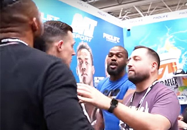 UFC-vechter Jon Jones boos: Beveiligers voorkomen vechtpartij (video)