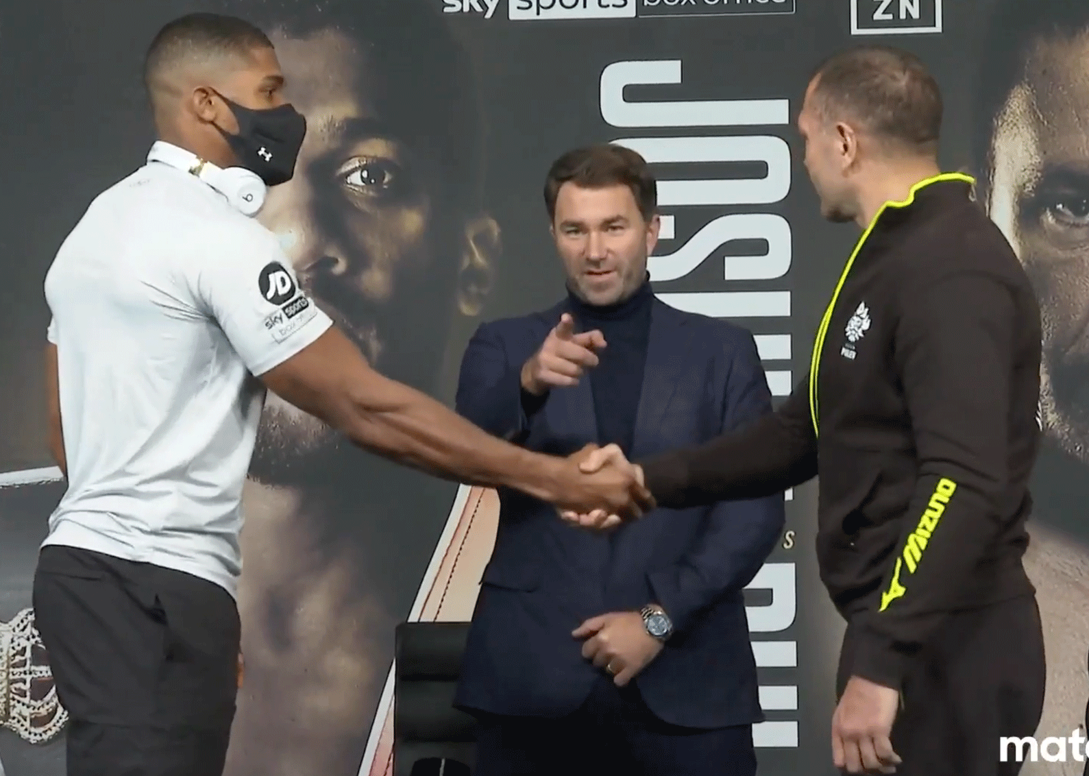 Joshua en Pulev oog in oog: 'Die knock-out gaat vallen'