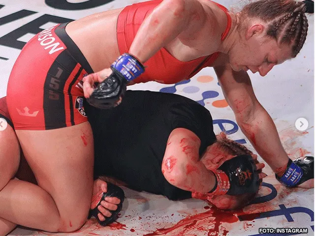 MMA-vechtster slaat gezicht tegenstander tot bloederige pulp (video)