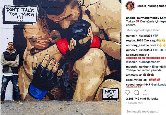 Turkse kunstenaar viert Khabib's overwinning: 'Hij is de nieuwe Muhammad Ali voor moslims'