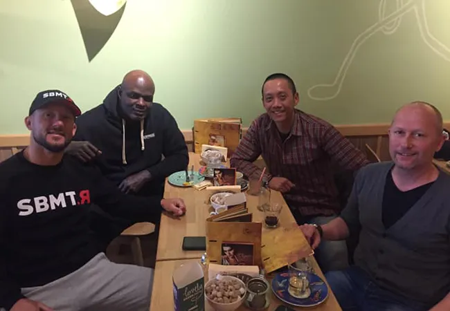 Kickboks legendes Ernesto Hoost en Andy Souwer in uniek seminar