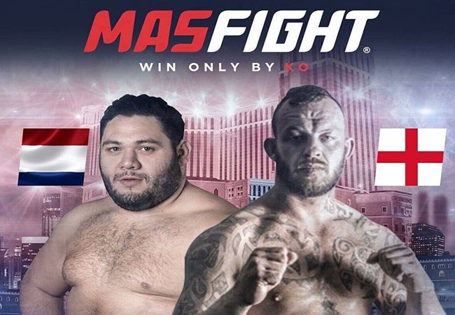 MAS FIGHT: 'Ismael Lazaar treft MMA legende Mark Godbeer in Macau'