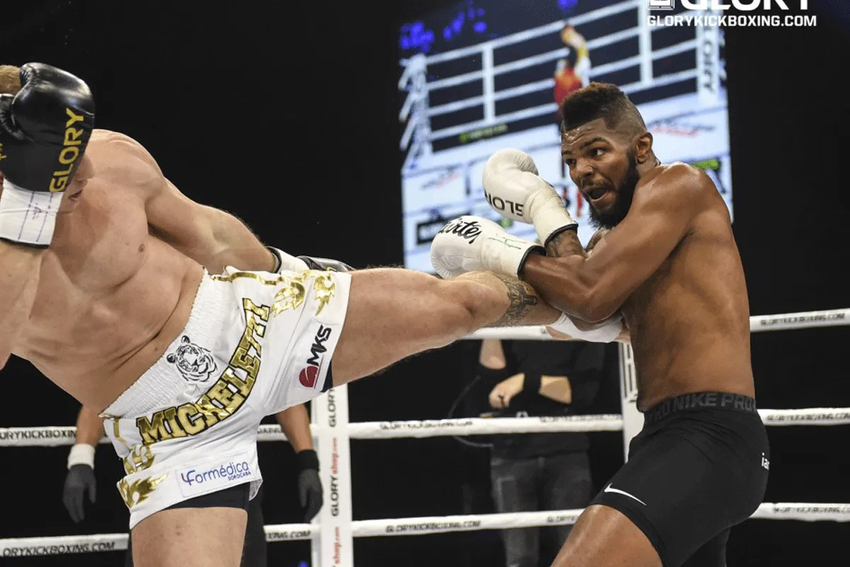 Topkickbokser Luis Tavares Jaagt op Glory titel