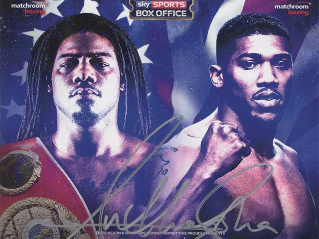 BOKSKAMPIOEN CHARLES MARTIN: 'Anthony Joshua stel je titel vacant'