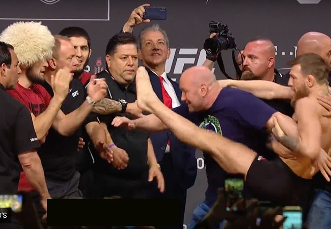 VIDEO UFC 229: 'Conor McGregor valt Khabib Nurmagomedov aan'