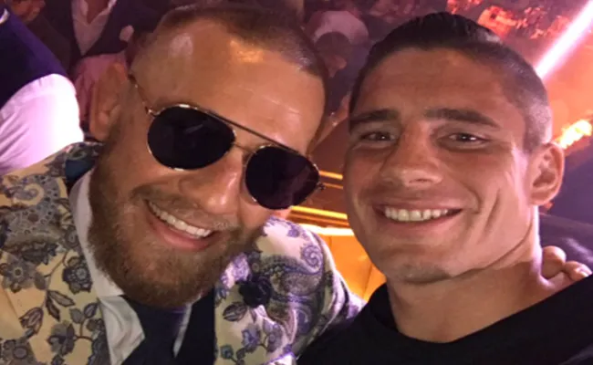 Rico Verhoeven backstage met Connor McGregor