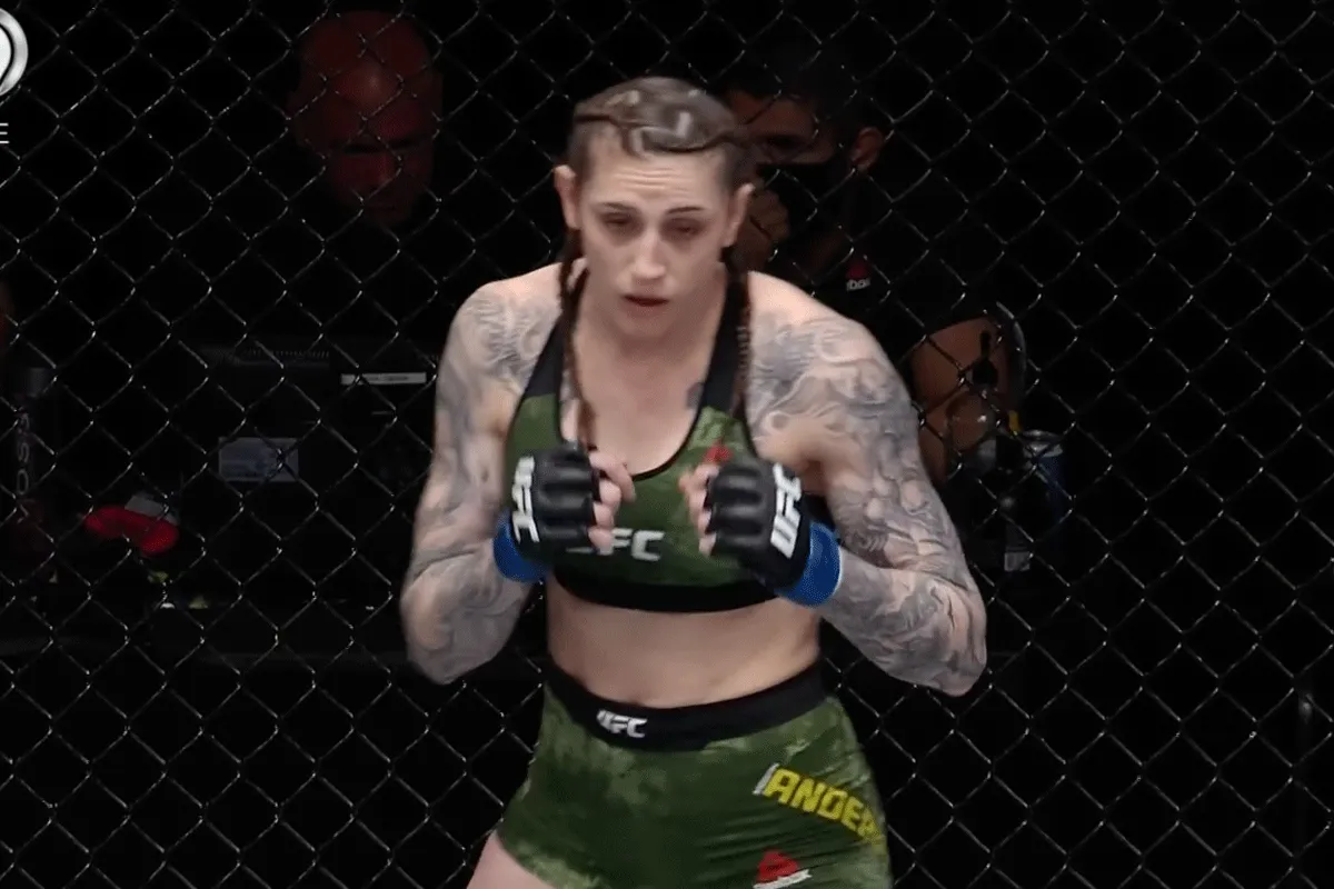 UFC ontslaat boomlange Anderson na verlies afgelopen zaterdag